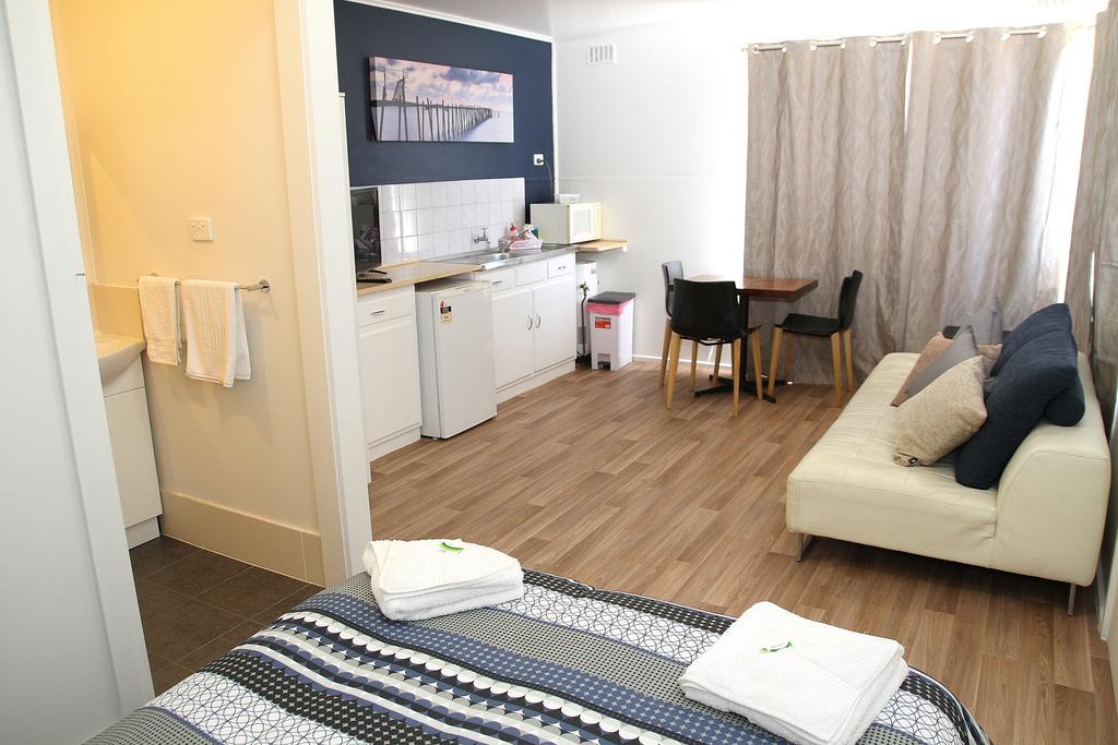 Port Lincoln Caravan Park North Shields Bagian luar foto